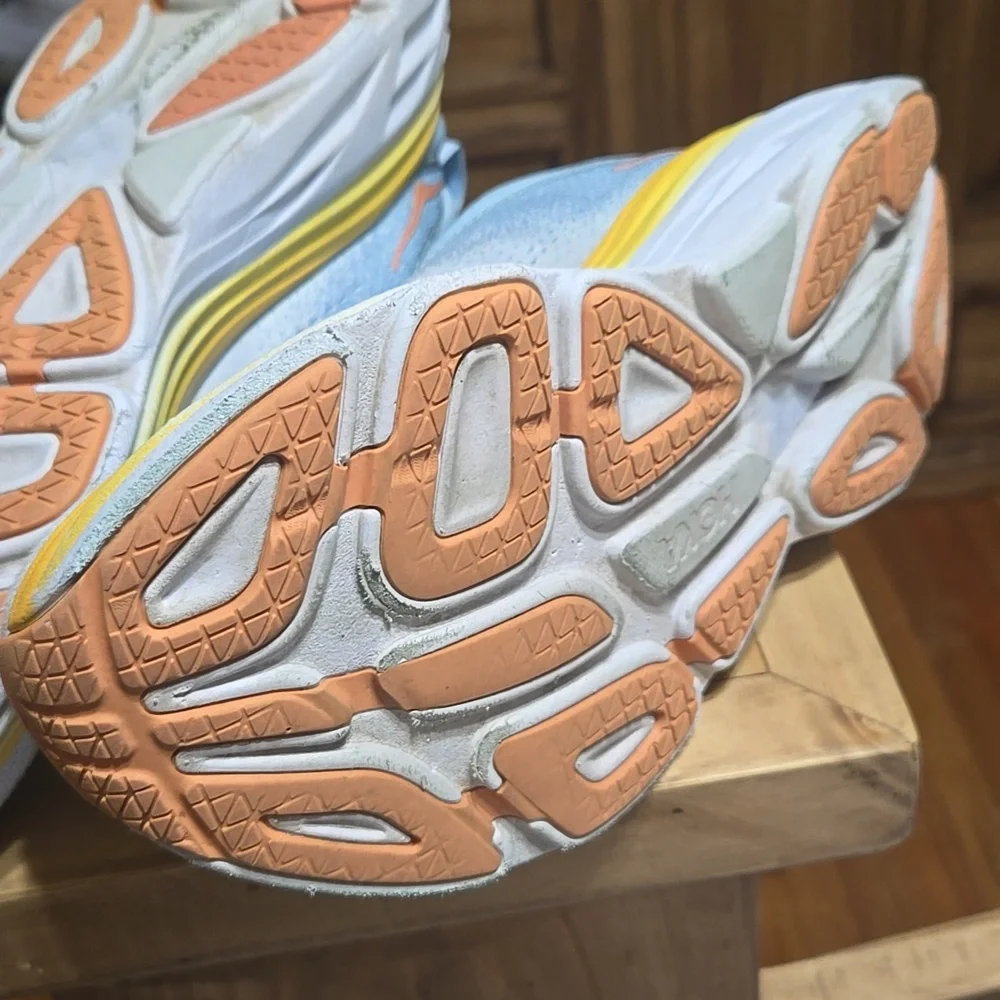 Hoka Bondi 8 Summer Sky - Picture 10 of 13